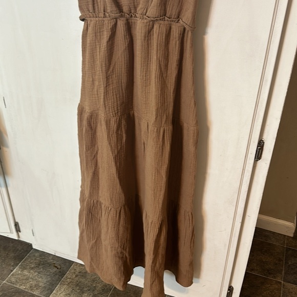 STEVE MADDEN Amira Tiered Cotton Midi Dress - Picture 8 of 13